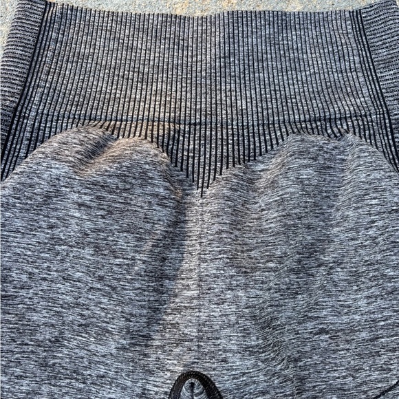Gymshark Charcoal Women's Bike Shorts - Picture 4 of 5
